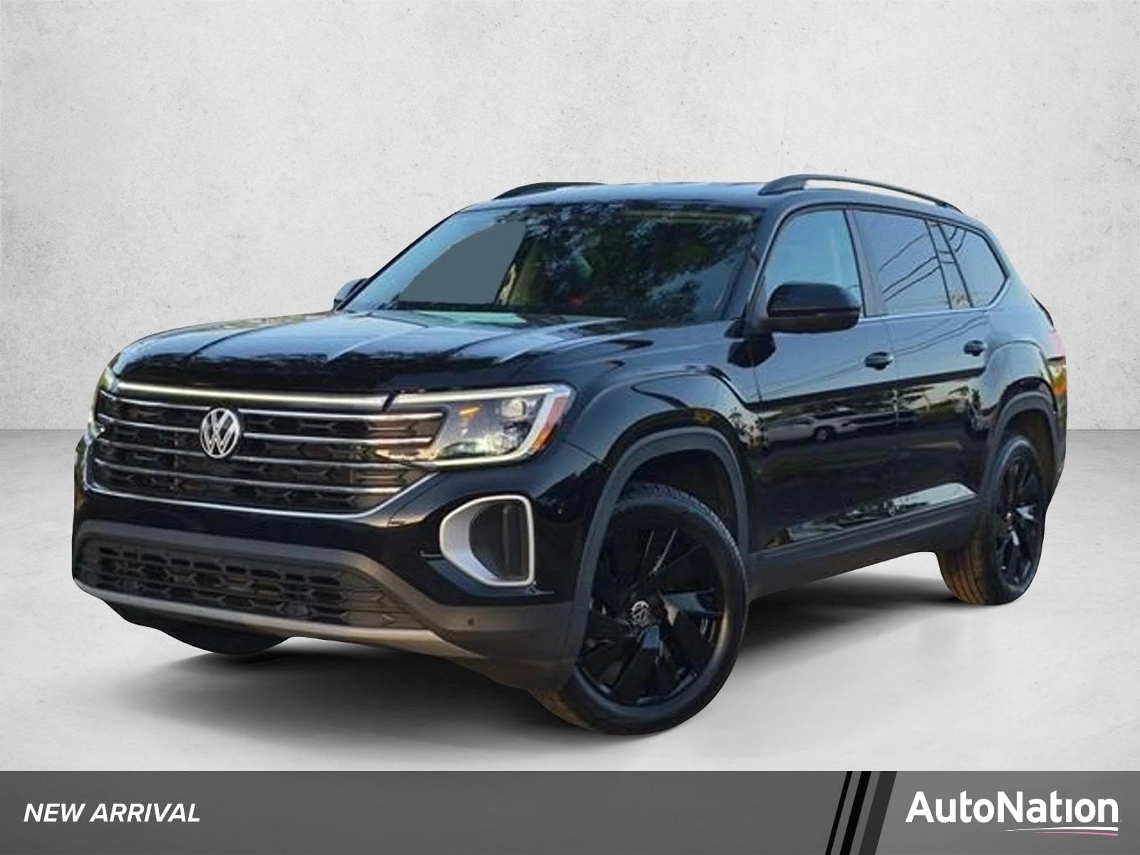 2024 Volkswagen Atlas 2.0T SE w/Technology — photo 1 of 23