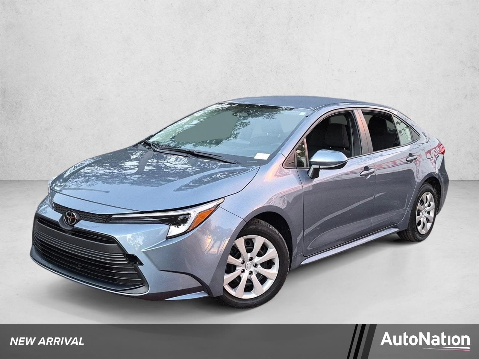 2026 Toyota Corolla Hybrid LE — photo 1 of 17