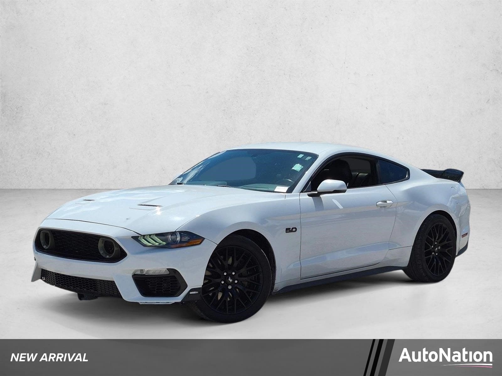 2019 Ford Mustang GT Premium — photo 1 of 5