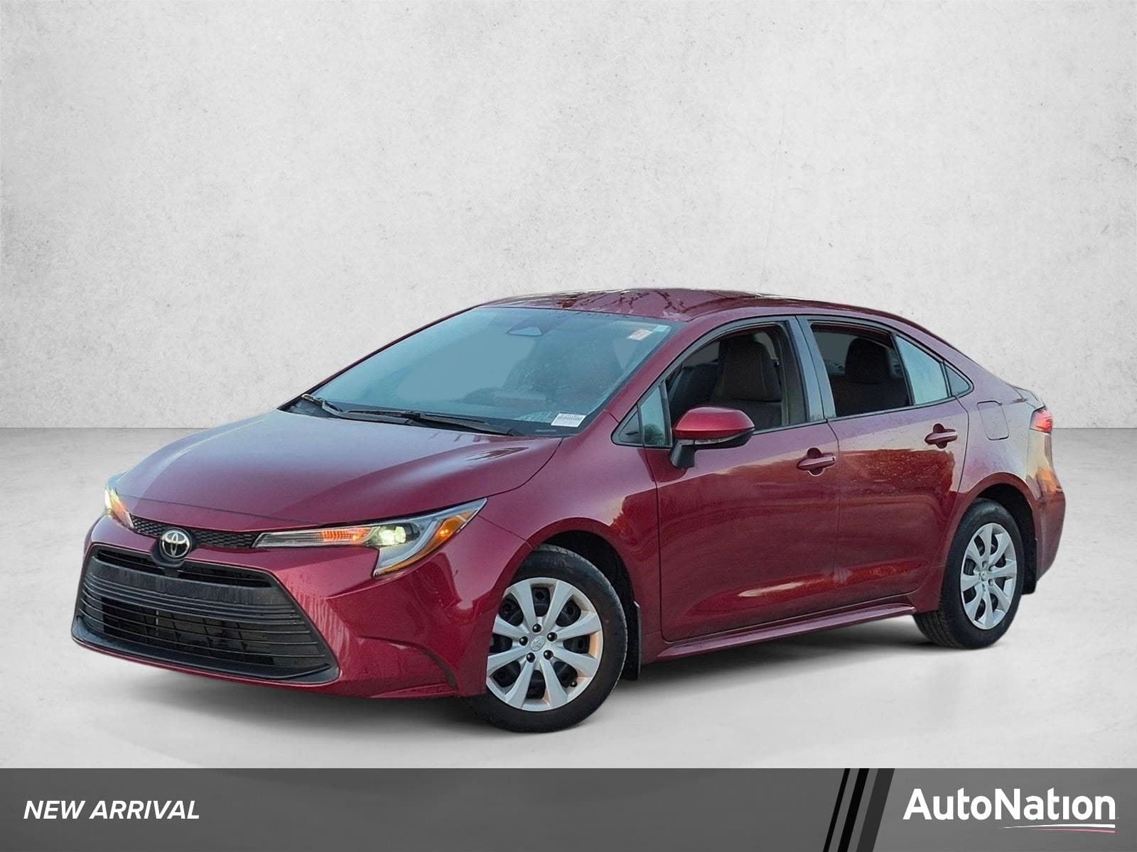 2025 Toyota Corolla LE — photo 1 of 17