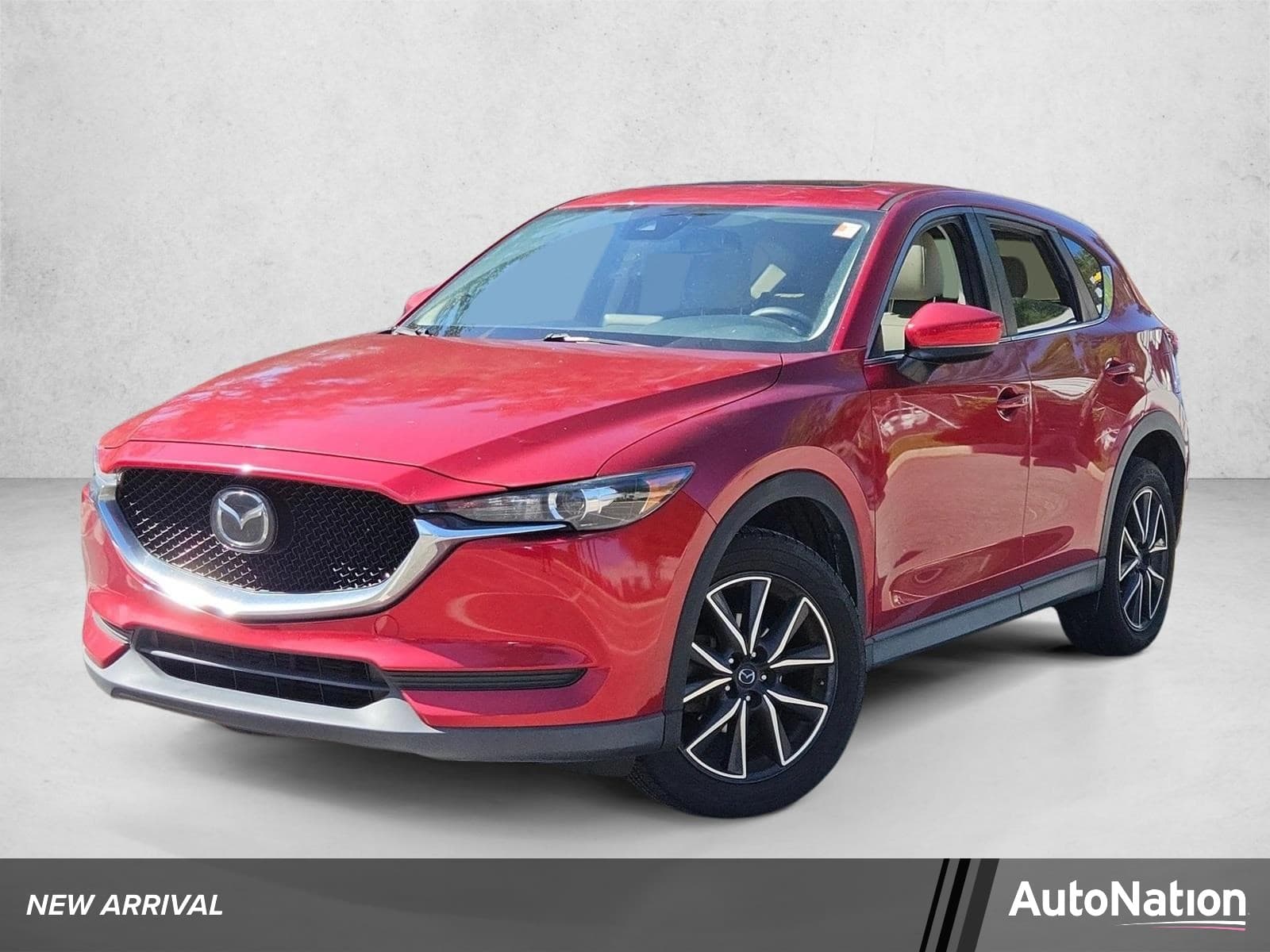 2018 Mazda CX-5 Touring — photo 1 of 15