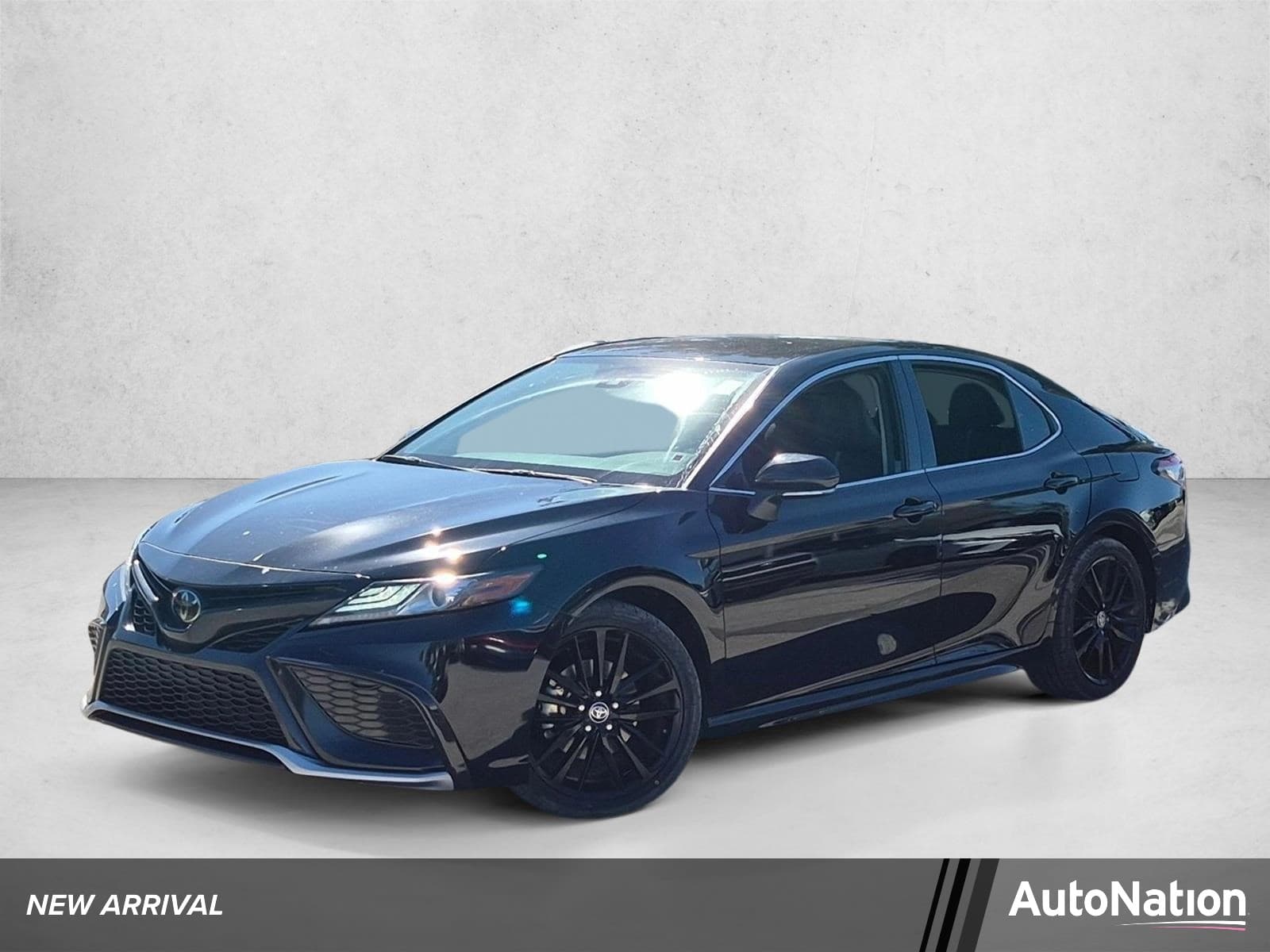 2024 Toyota Camry XSE — photo 1 of 12