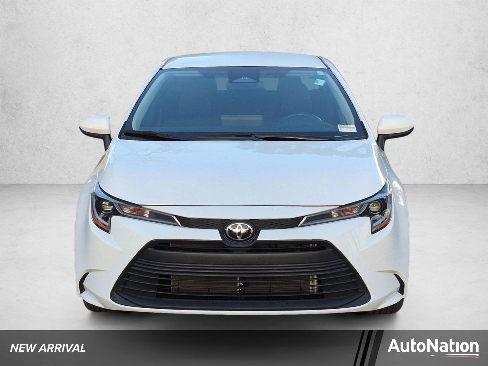 2024 Toyota Corolla LE — photo 1 of 16