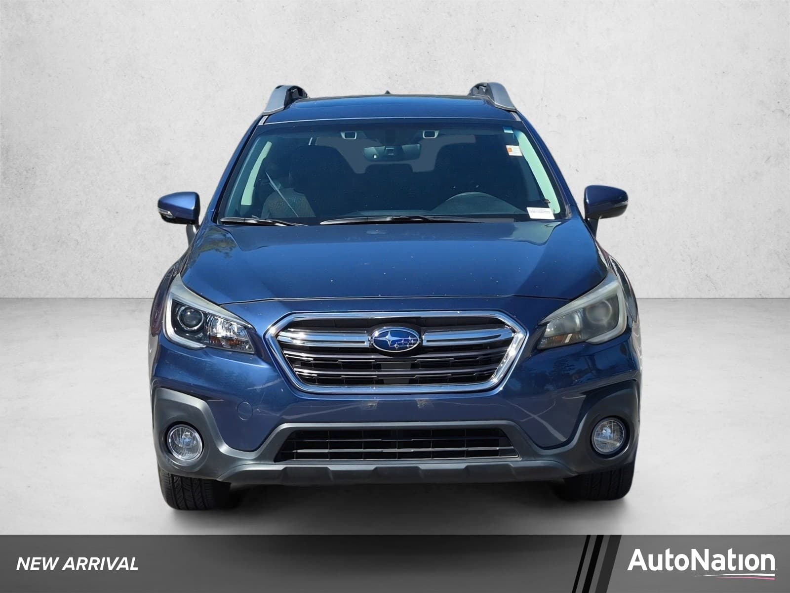 2019 Subaru Outback Base — photo 1 of 17
