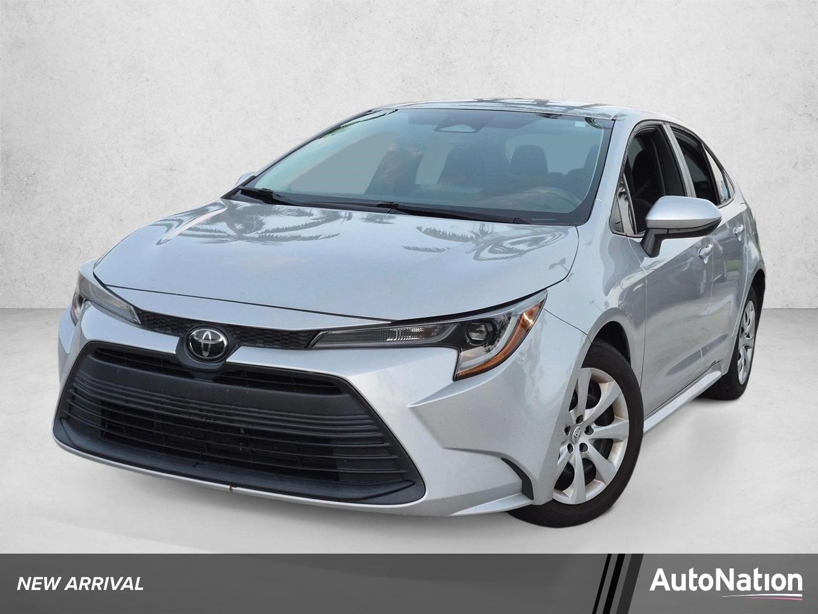 2023 Toyota Corolla LE — photo 1 of 23