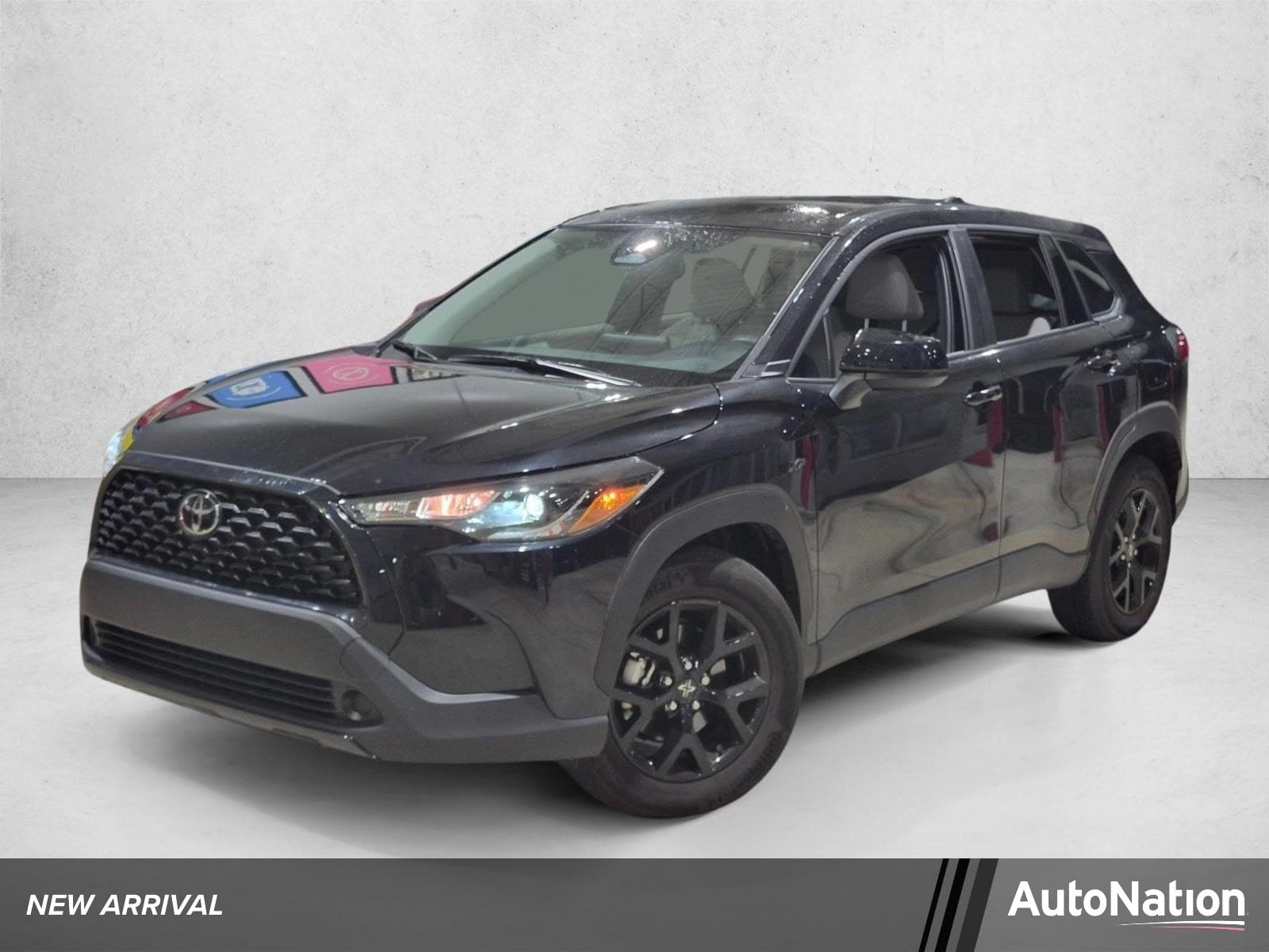 2025 Toyota Corolla Cross L — photo 1 of 23