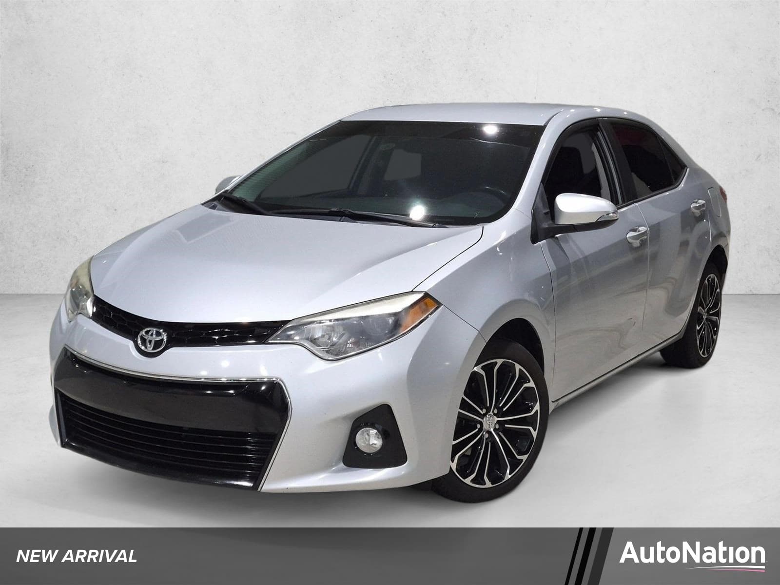 2014 Toyota Corolla S — photo 1 of 22