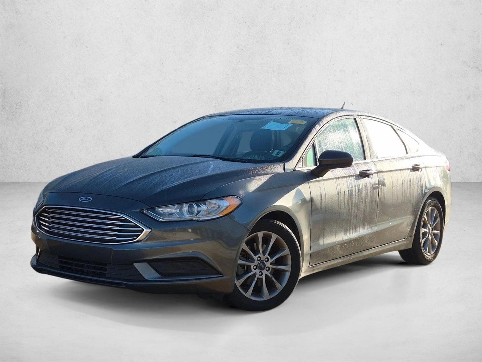 2017 Ford Fusion SE — photo 1 of 15