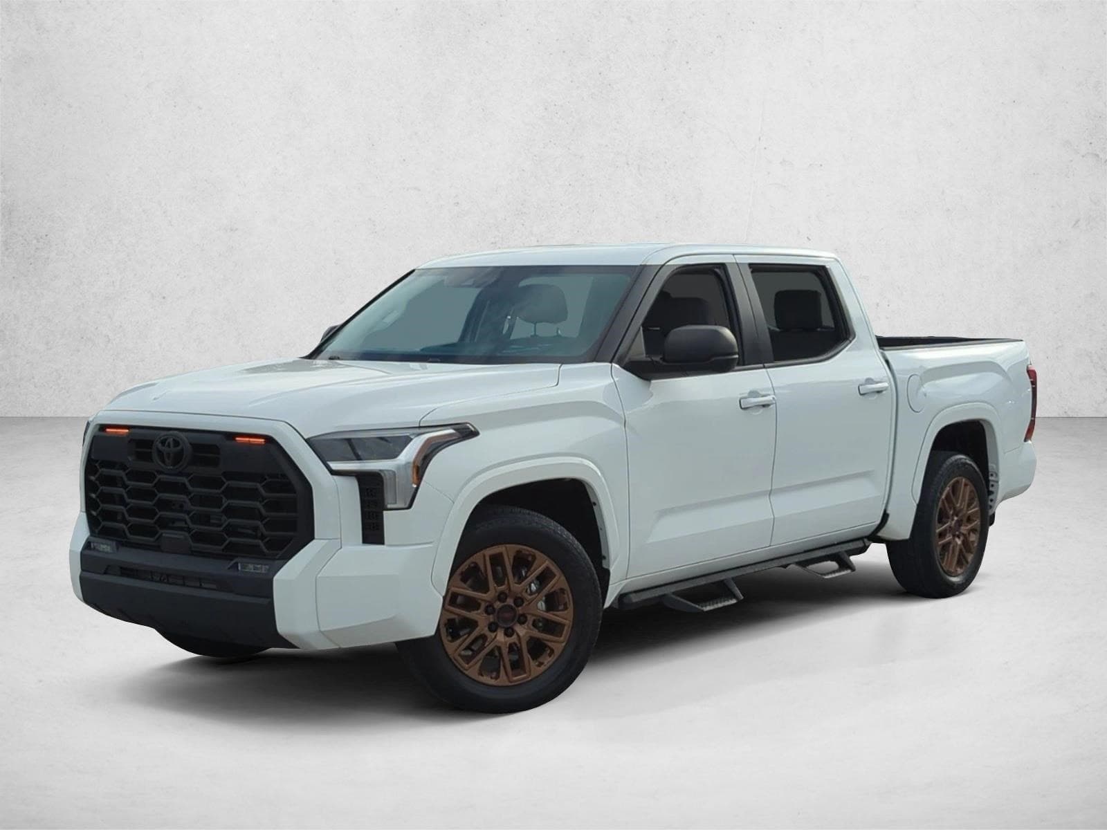 2024 Toyota Tundra SR5 — photo 1 of 24