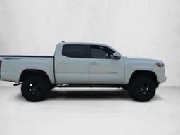 Extra Photo