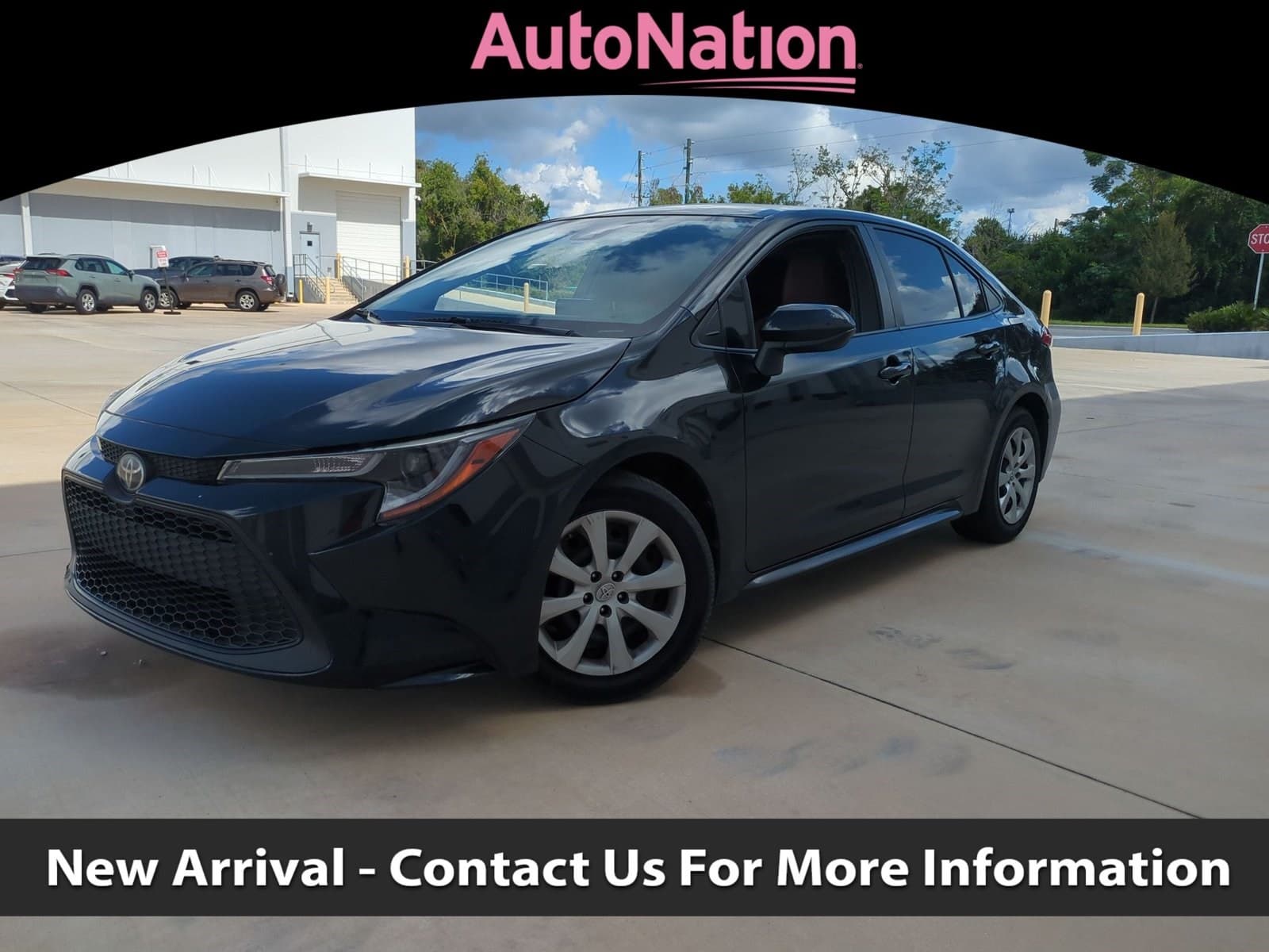 2021 Toyota Corolla LE — photo 1 of 15