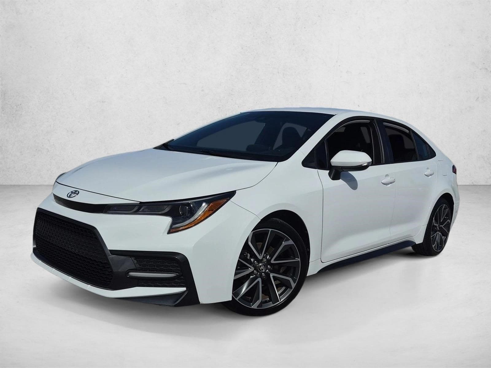 2022 Toyota Corolla SE — photo 1 of 23