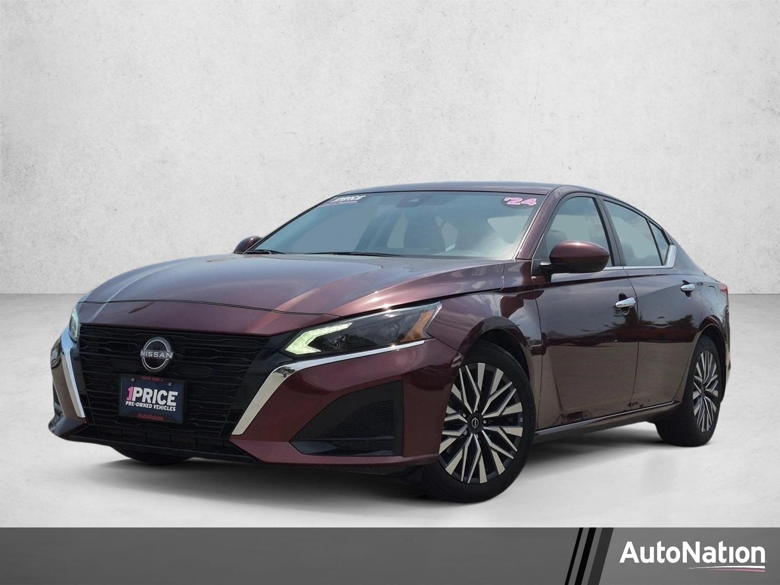 2024 Nissan Altima 2.5 SV — photo 1 of 25