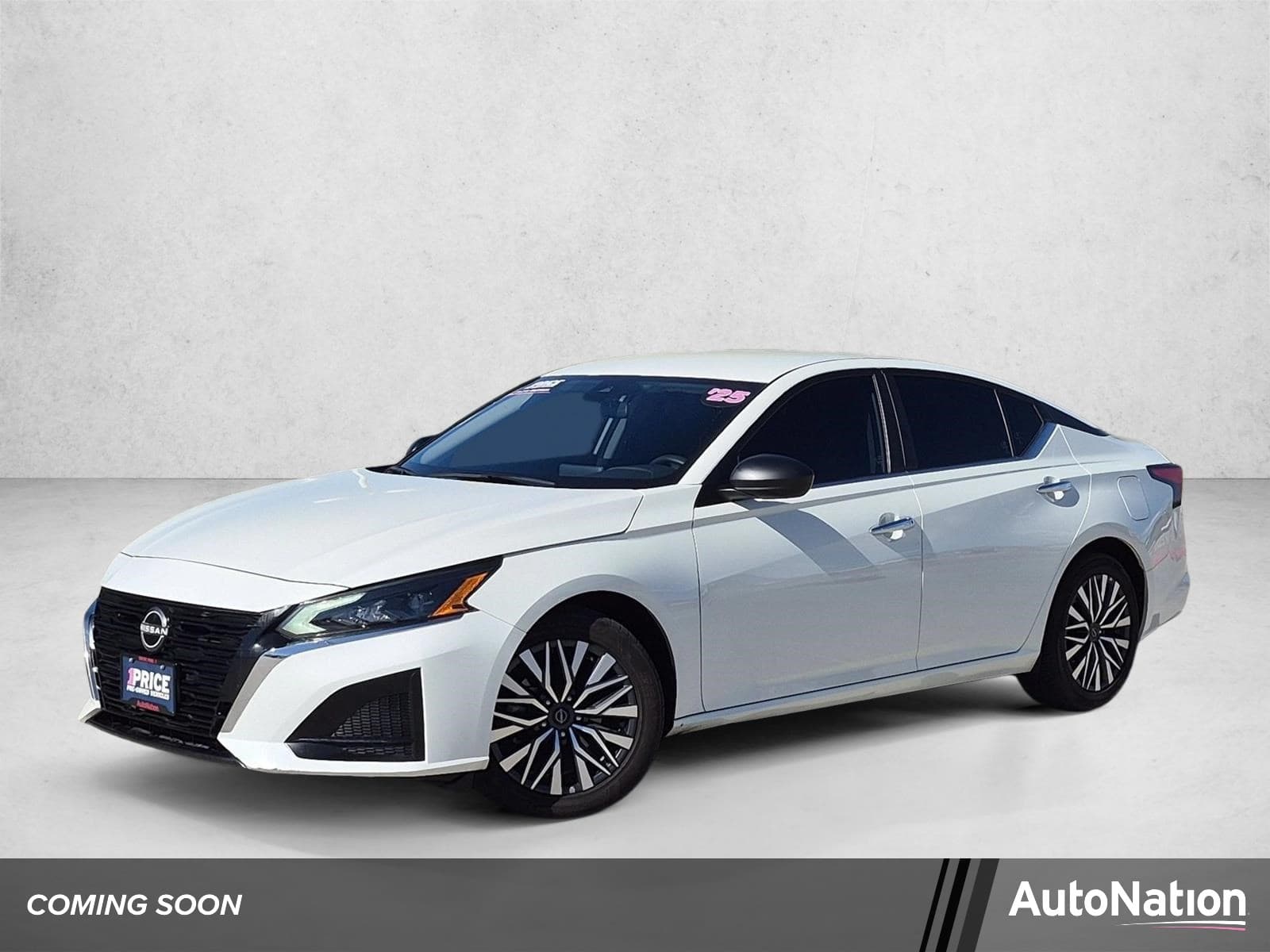 2025 Nissan Altima SV — photo 1 of 23
