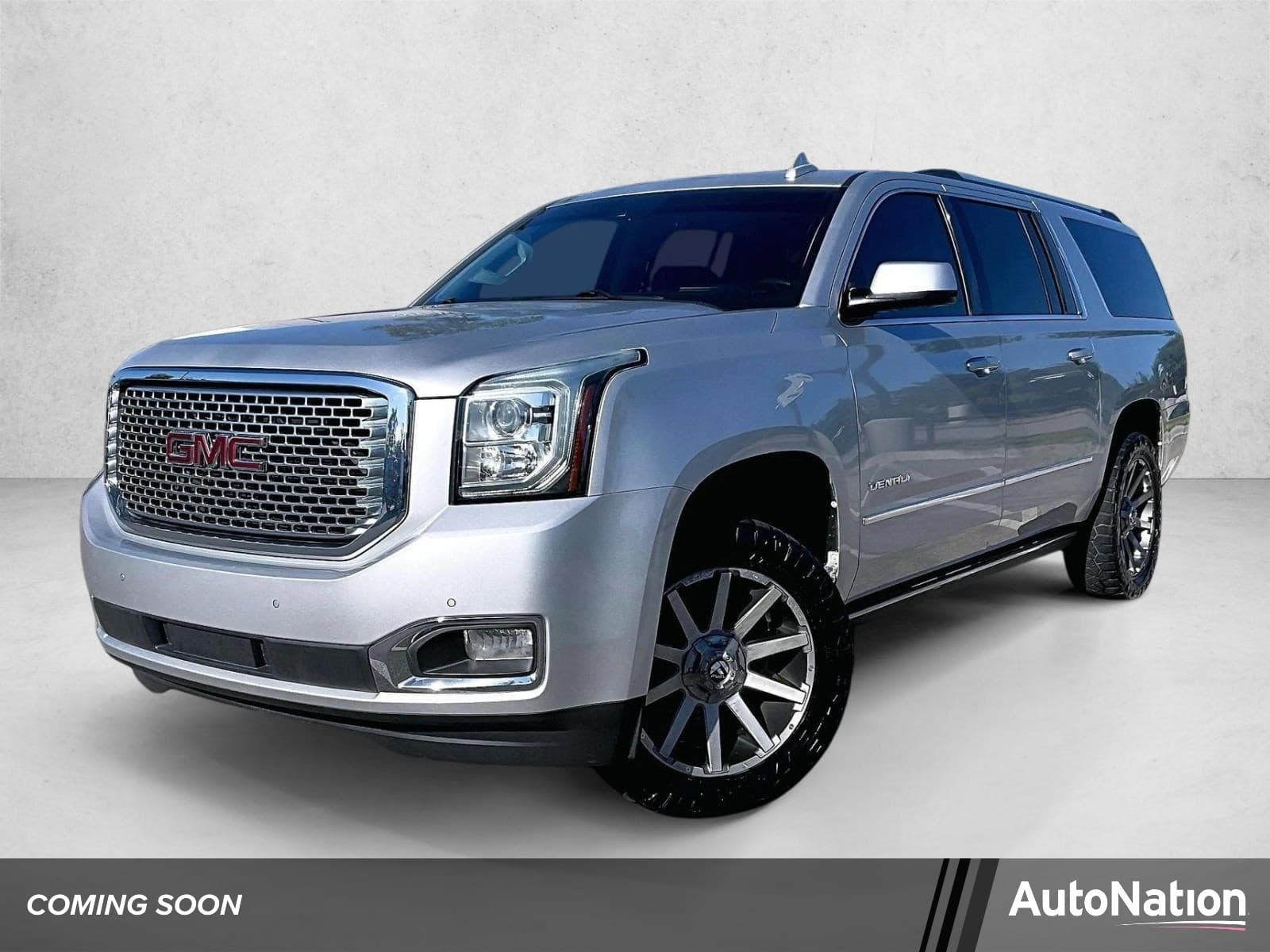 2016 GMC Yukon XL Denali — photo 1 of 30