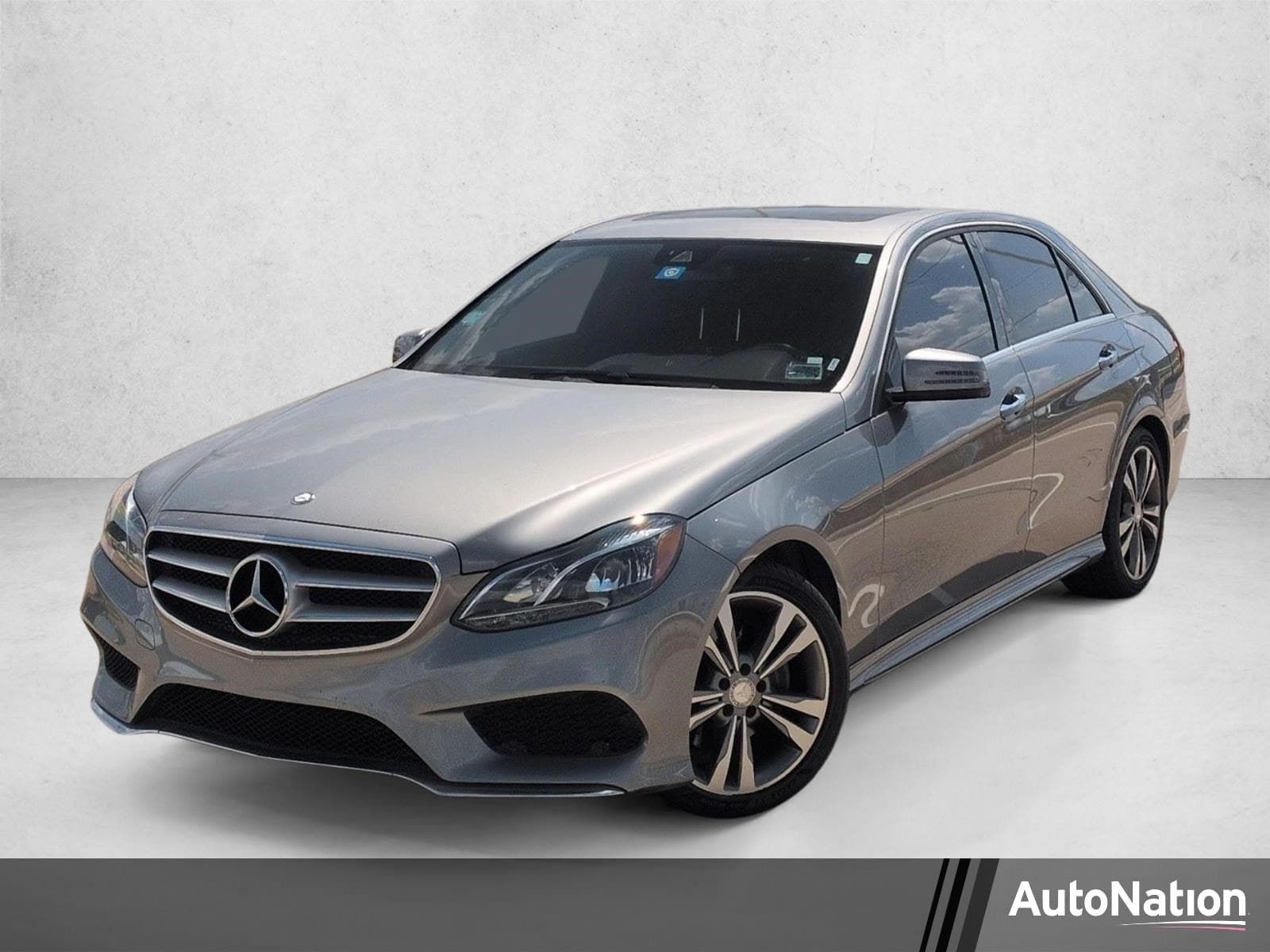 2015 Mercedes-Benz E-Class E 350 Sport — photo 1 of 23