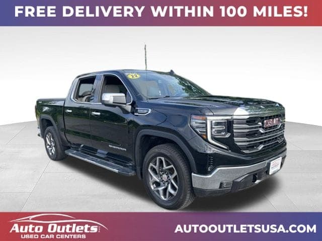 2022 GMC Sierra 1500 SLT — photo 1 of 32