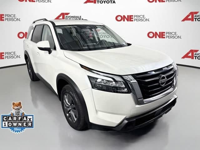 2024 Nissan Pathfinder SV — photo 1 of 33