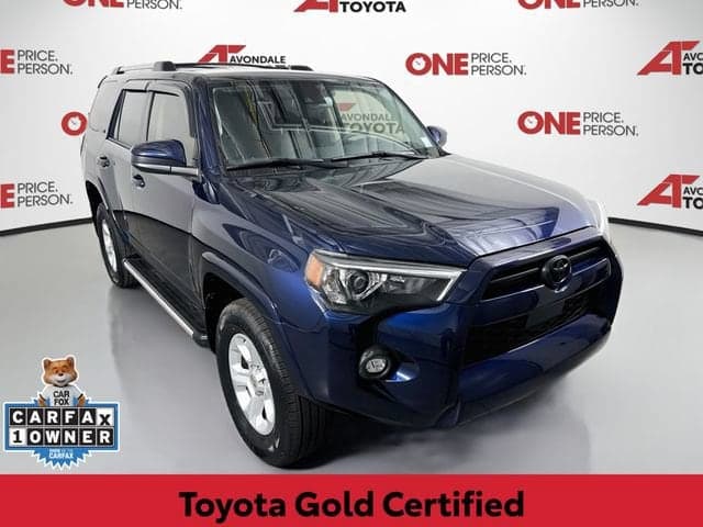 2022 Toyota 4Runner SR5 — photo 1 of 34