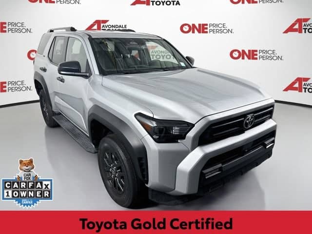 2025 Toyota 4Runner SR5 — photo 1 of 32