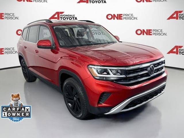 2022 Volkswagen Atlas 3.6L V6 SE w/Technology — photo 1 of 33