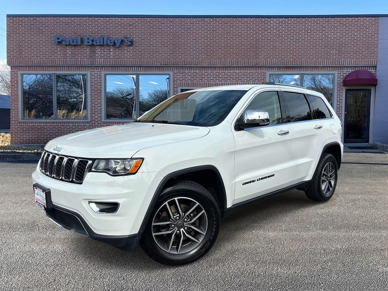 2019 Jeep Grand Cherokee Limited — photo 1 of 30