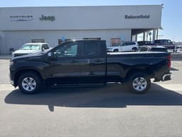 Extra Photo