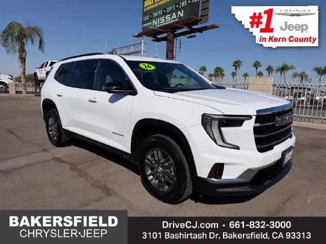 2026 GMC Acadia FWD Elevation — photo 1 of 34