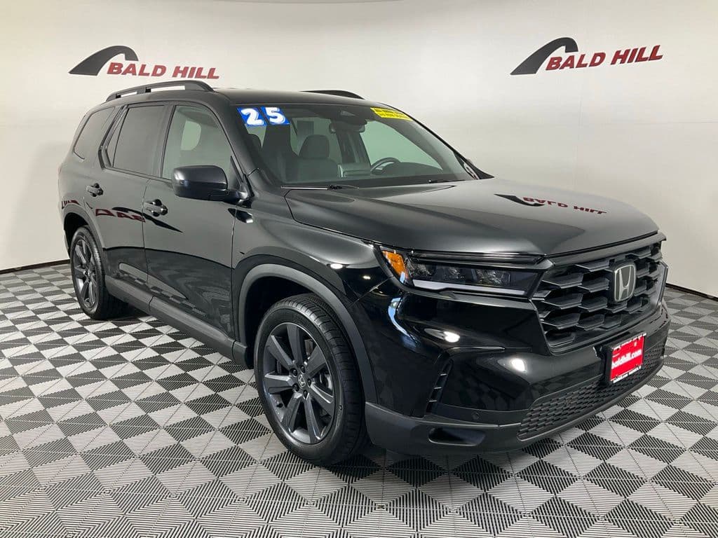 2025 Honda Pilot Sport — photo 1 of 25