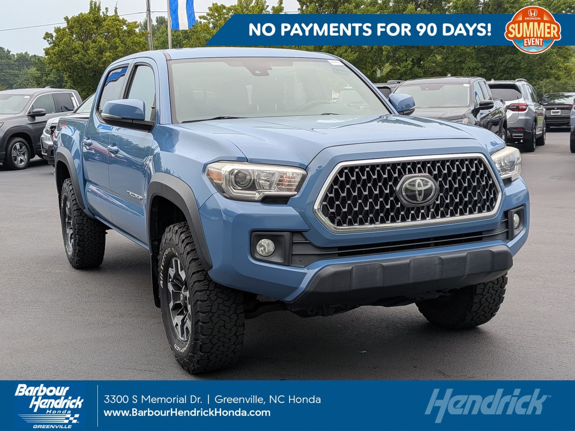 2019 Toyota Tacoma TRD Off Road V6 — photo 1 of 32