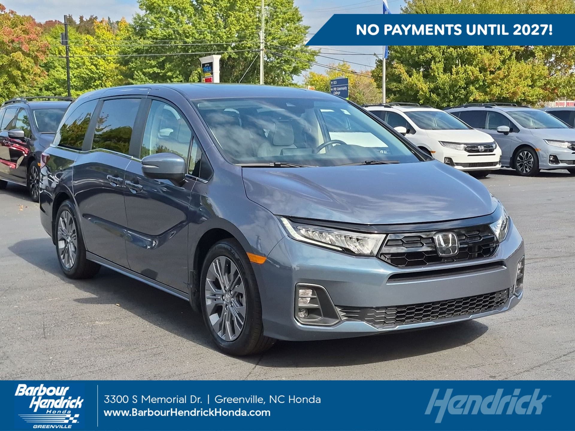 2025 Honda Odyssey Touring — photo 1 of 33