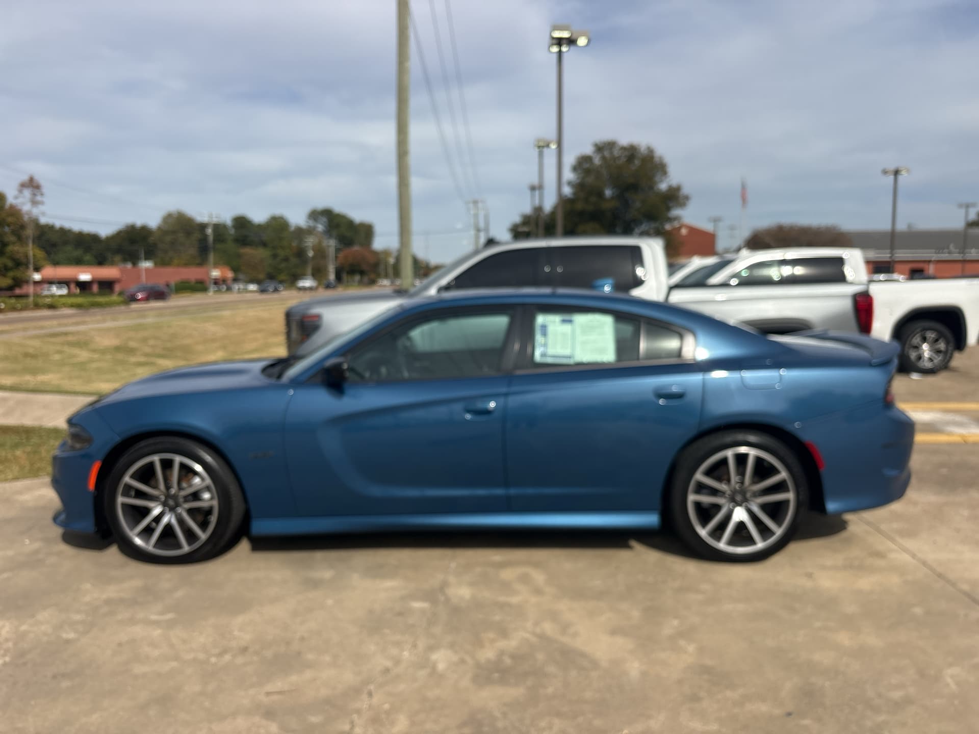 2023 Dodge Charger R/T — photo 1 of 12