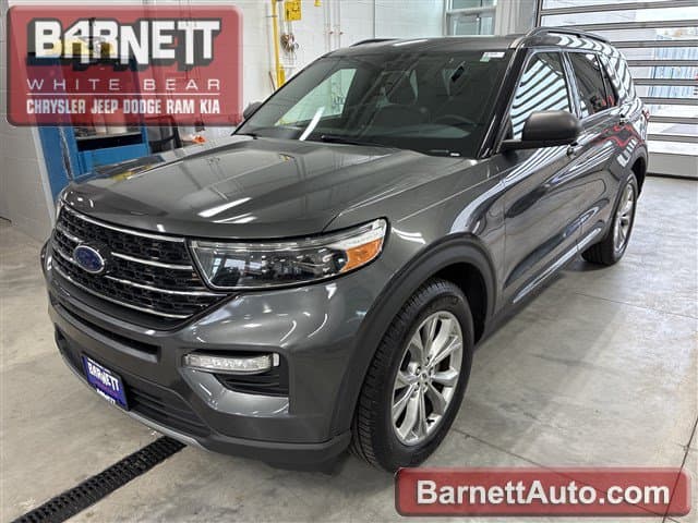 2020 Ford Explorer XLT — photo 1 of 27