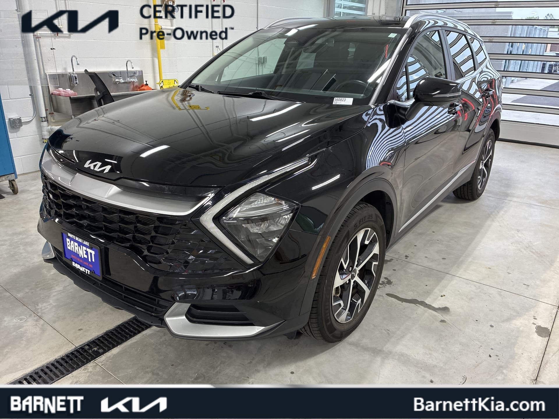 2023 Kia Sportage EX — photo 1 of 25