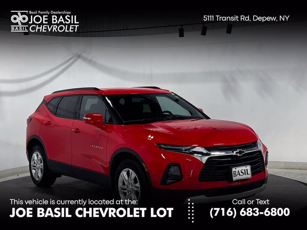2021 Chevrolet Blazer LT — photo 1 of 41