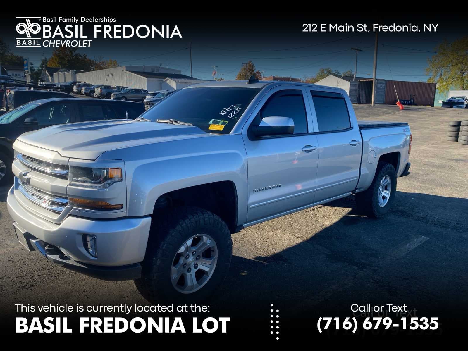 2018 Chevrolet Silverado 1500 LT — photo 1 of 3