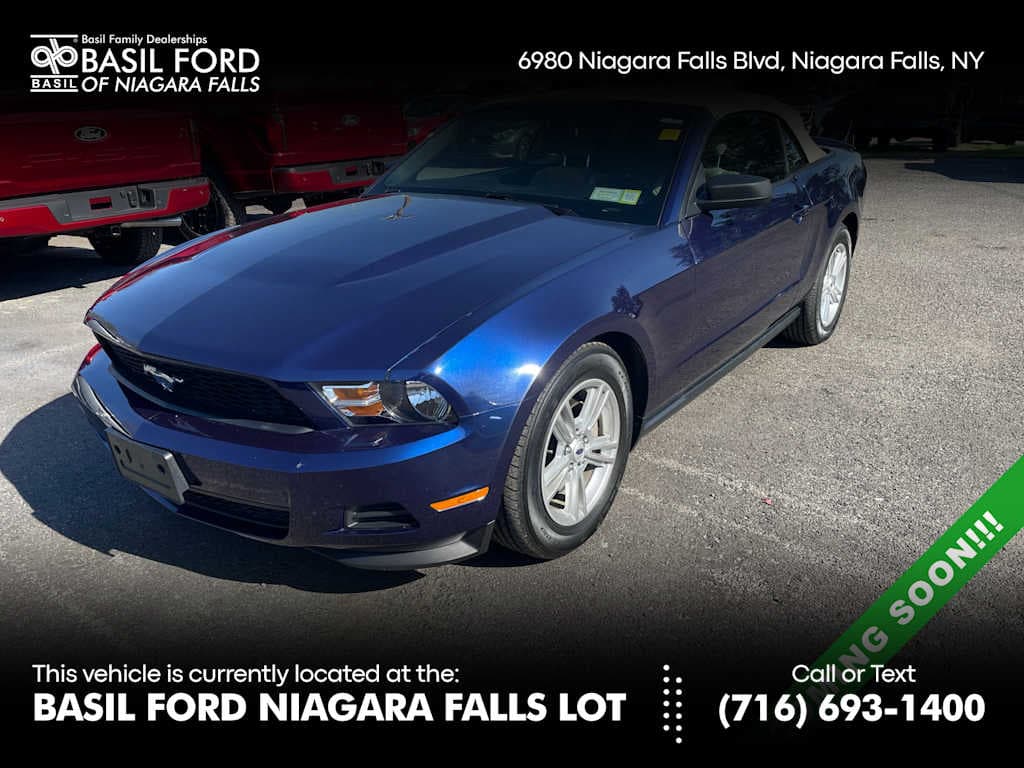 2012 Ford Mustang V6 — photo 1 of 14