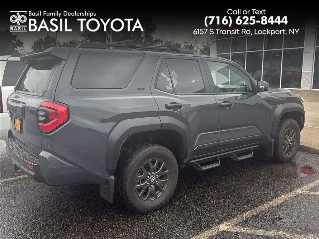 2025 Toyota 4Runner SR5 — photo 1 of 4