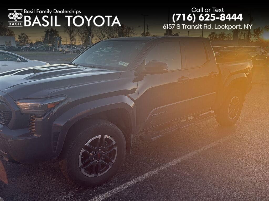 2025 Toyota Tacoma 4WD TRD Sport — photo 1 of 4