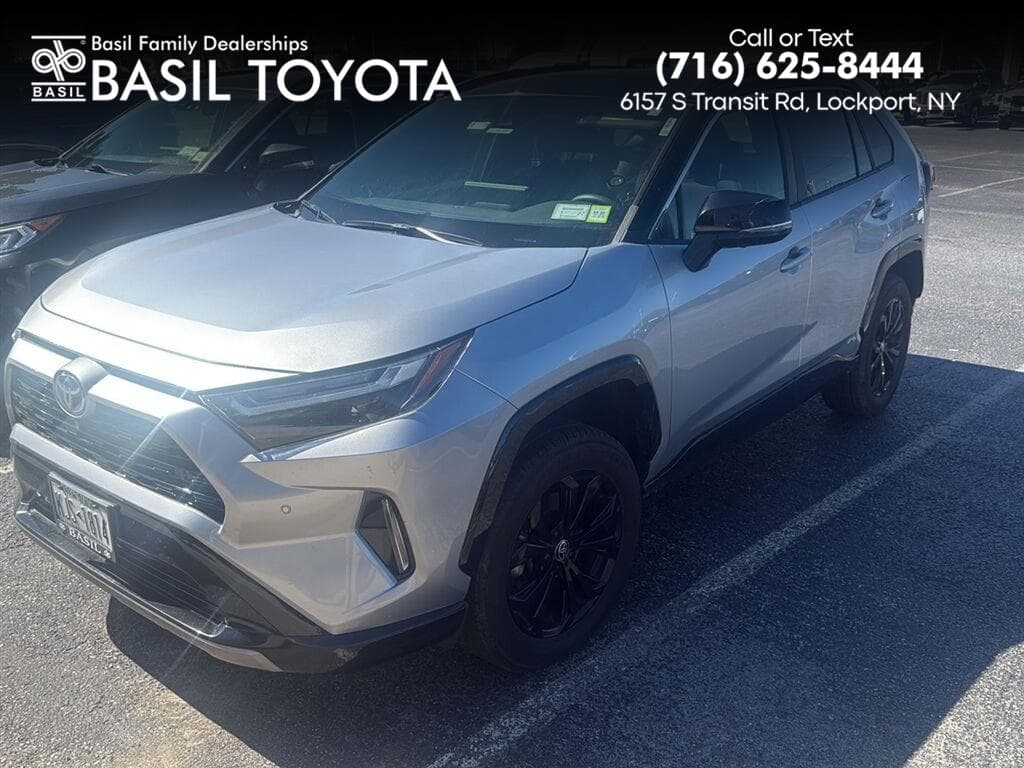 2023 Toyota RAV4 Hybrid XSE — photo 1 of 2