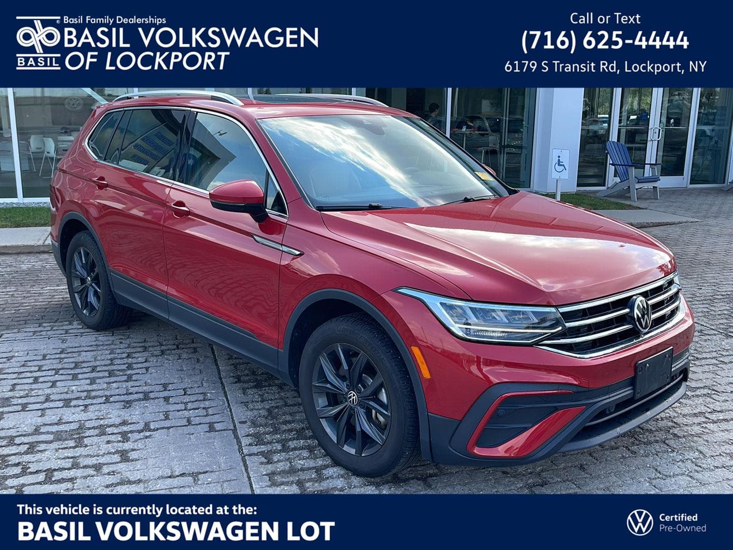 2024 Volkswagen Tiguan SE — photo 1 of 11