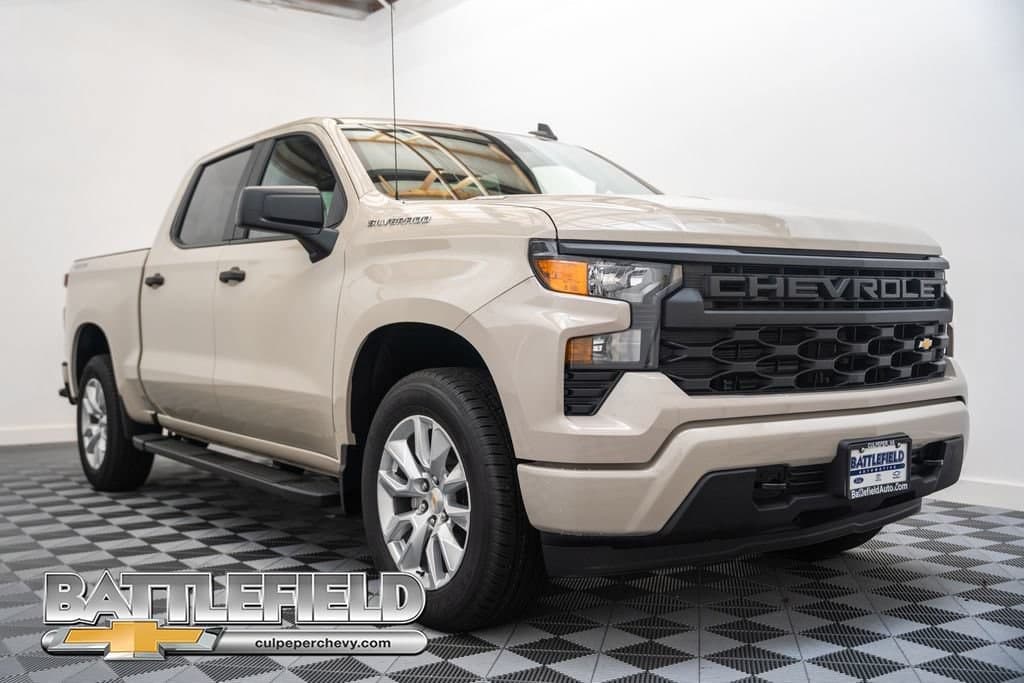 2026 Chevrolet Silverado 1500 Custom — photo 1 of 55