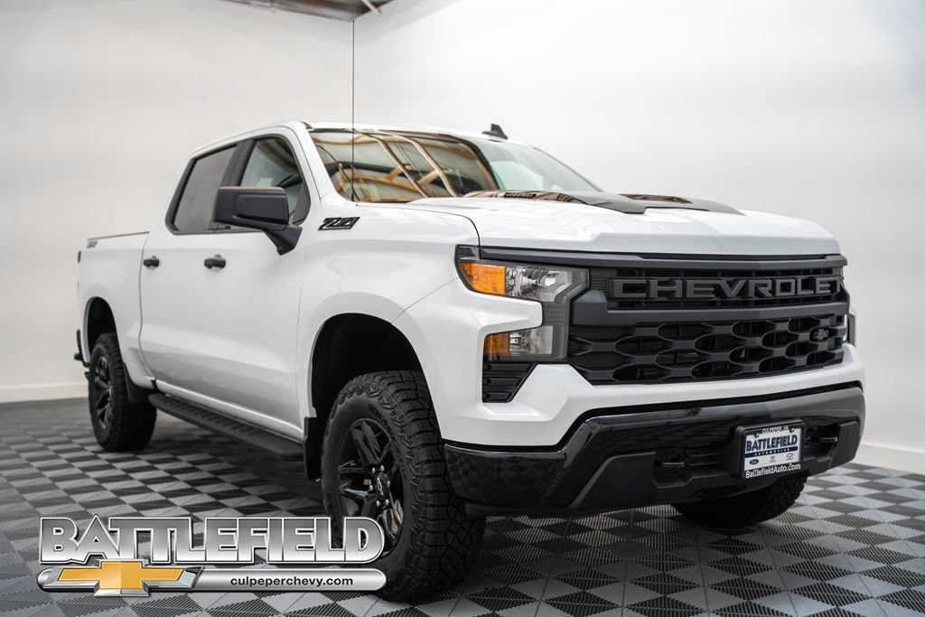 2026 Chevrolet Silverado 1500 Custom Trail Boss — photo 1 of 53