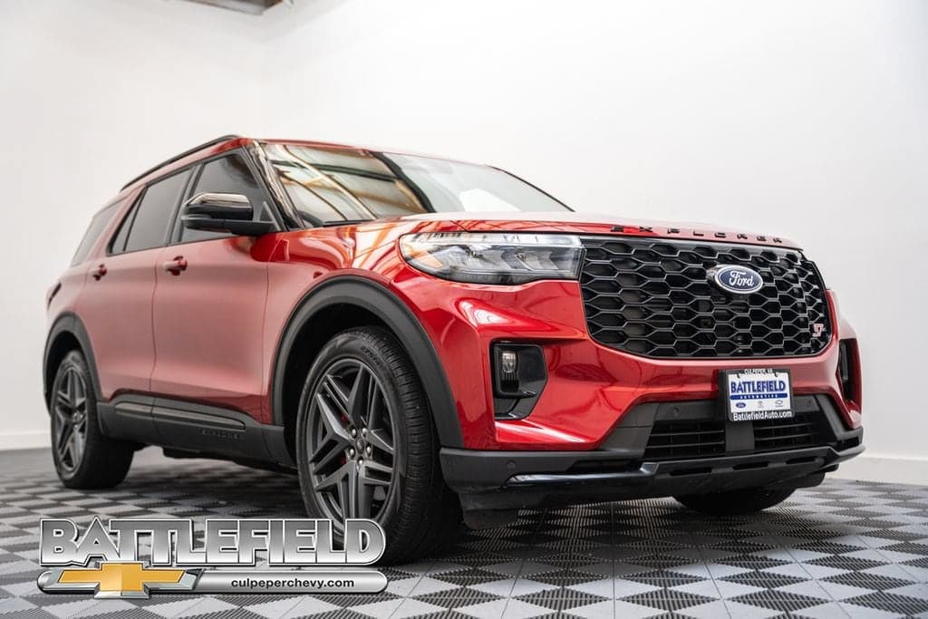 2025 Ford Explorer ST — photo 1 of 56