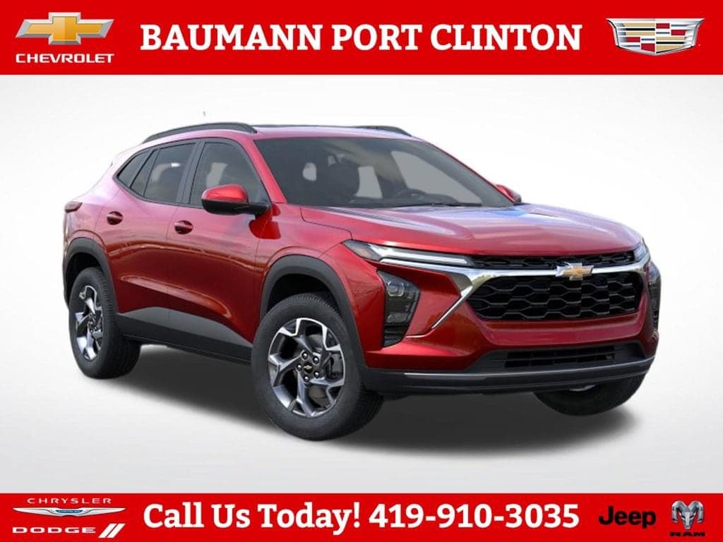2026 Chevrolet Trax LT — photo 1 of 49