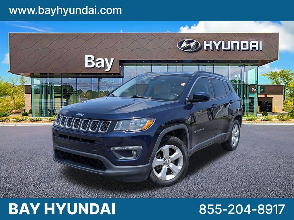 2018 Jeep Compass Latitude — photo 1 of 21