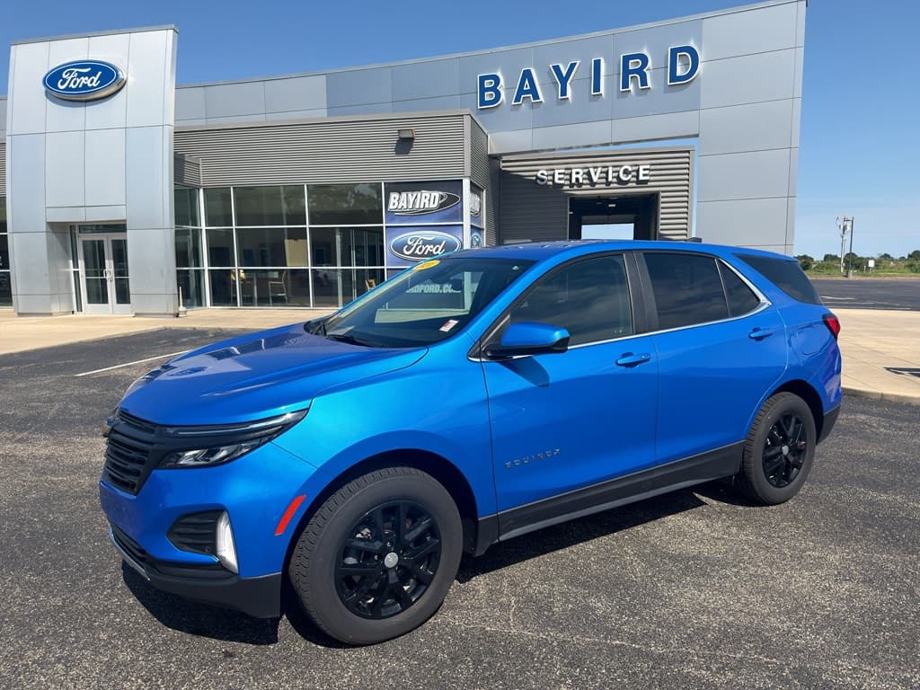 2024 Chevrolet Equinox LT — photo 1 of 19