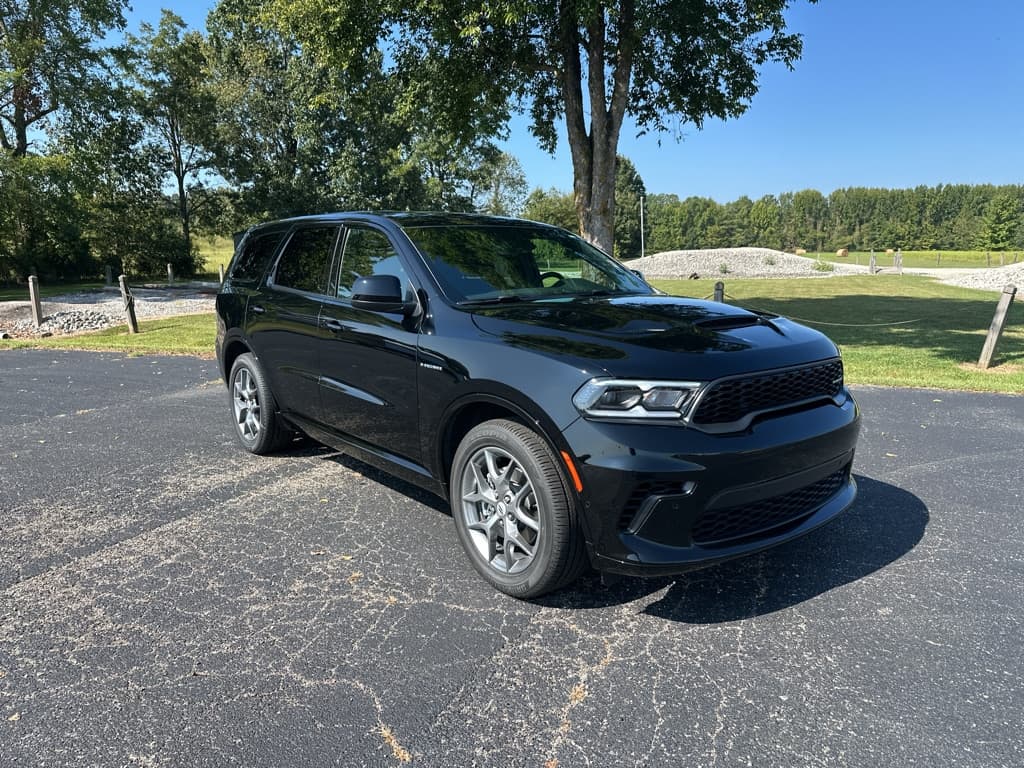 2027 Dodge Durango Base — photo 1 of 30