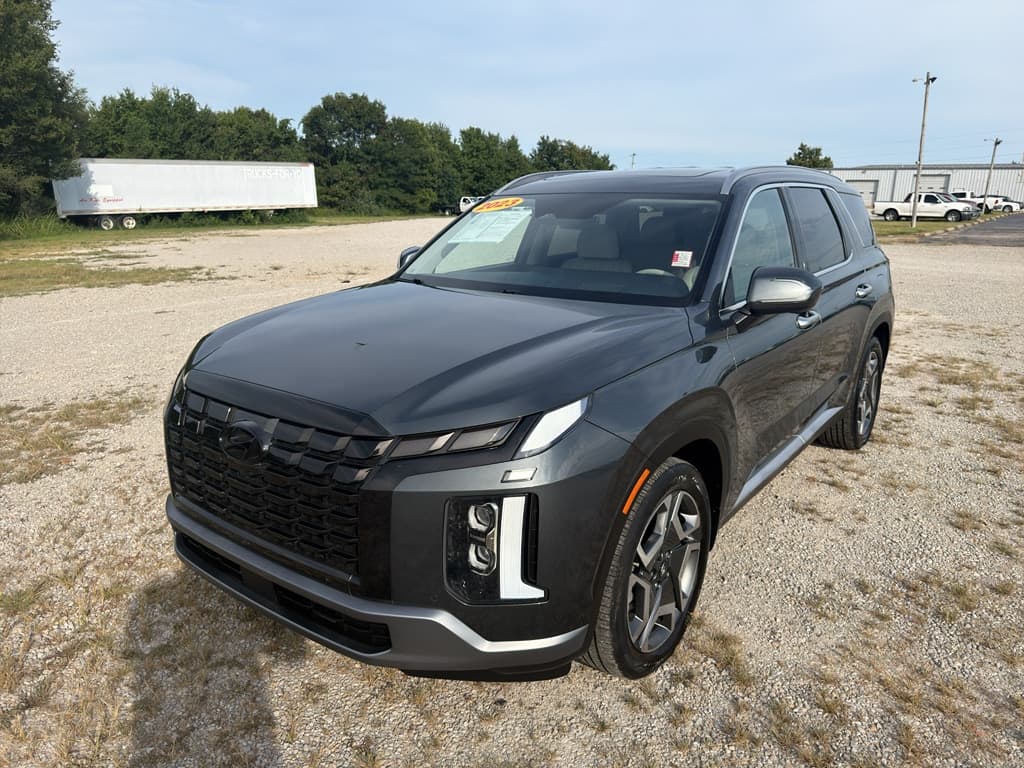 2023 Hyundai Palisade Limited — photo 1 of 19