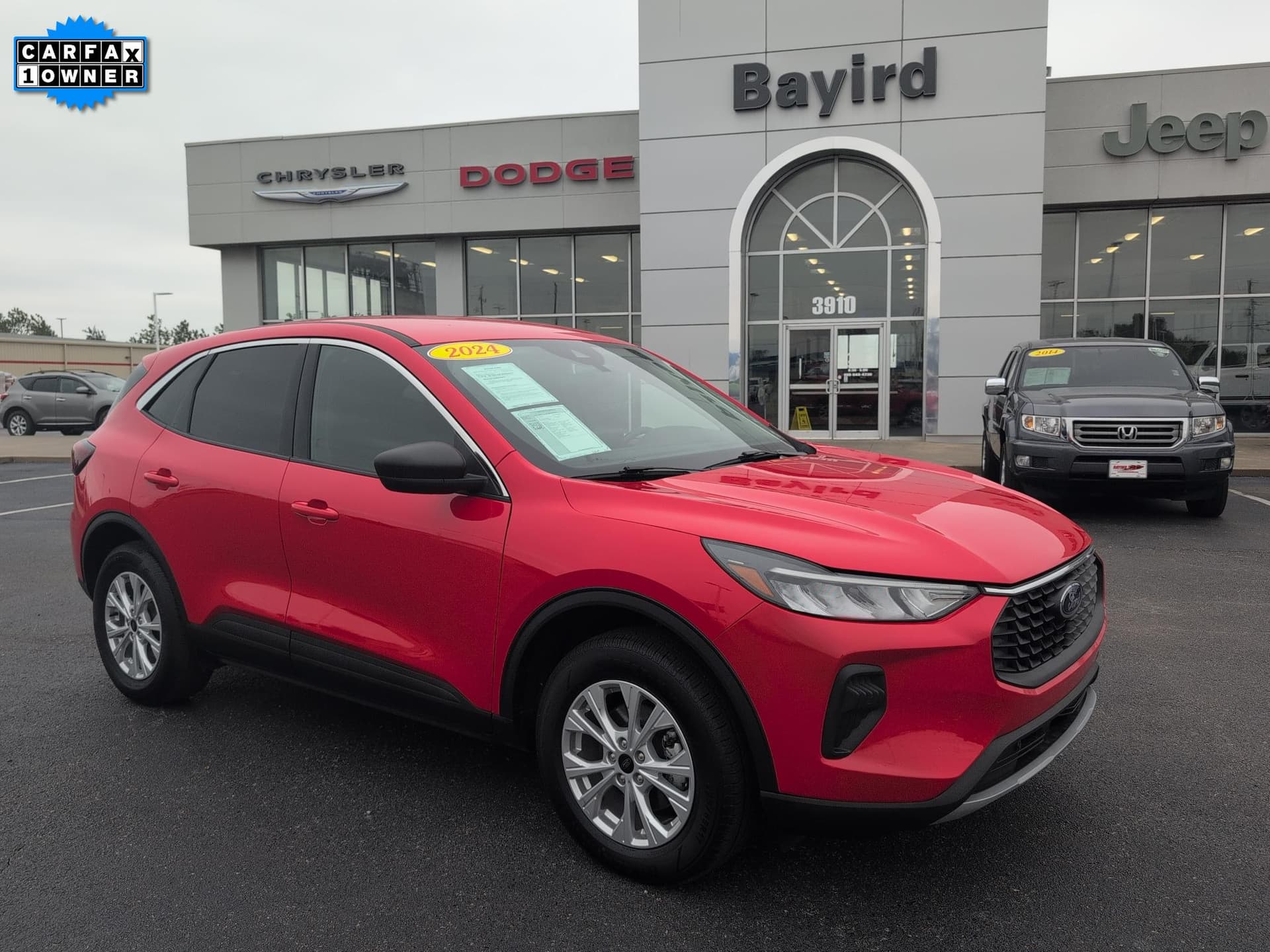 2024 Ford Escape Active — photo 1 of 27